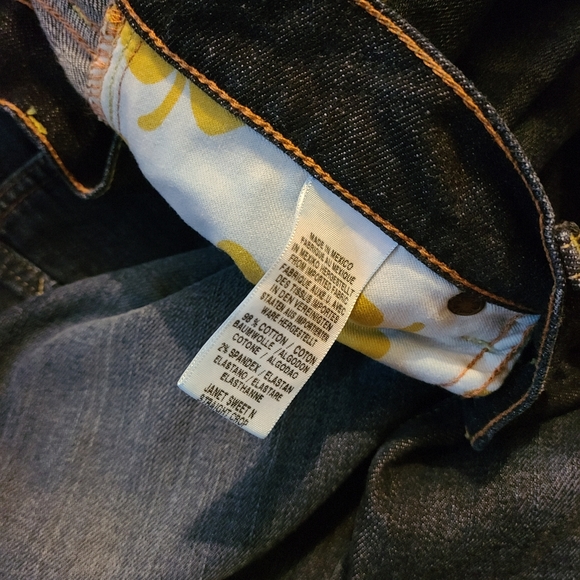 Womens Lucky Brand Cropped Jeans - Picture 6 of 7